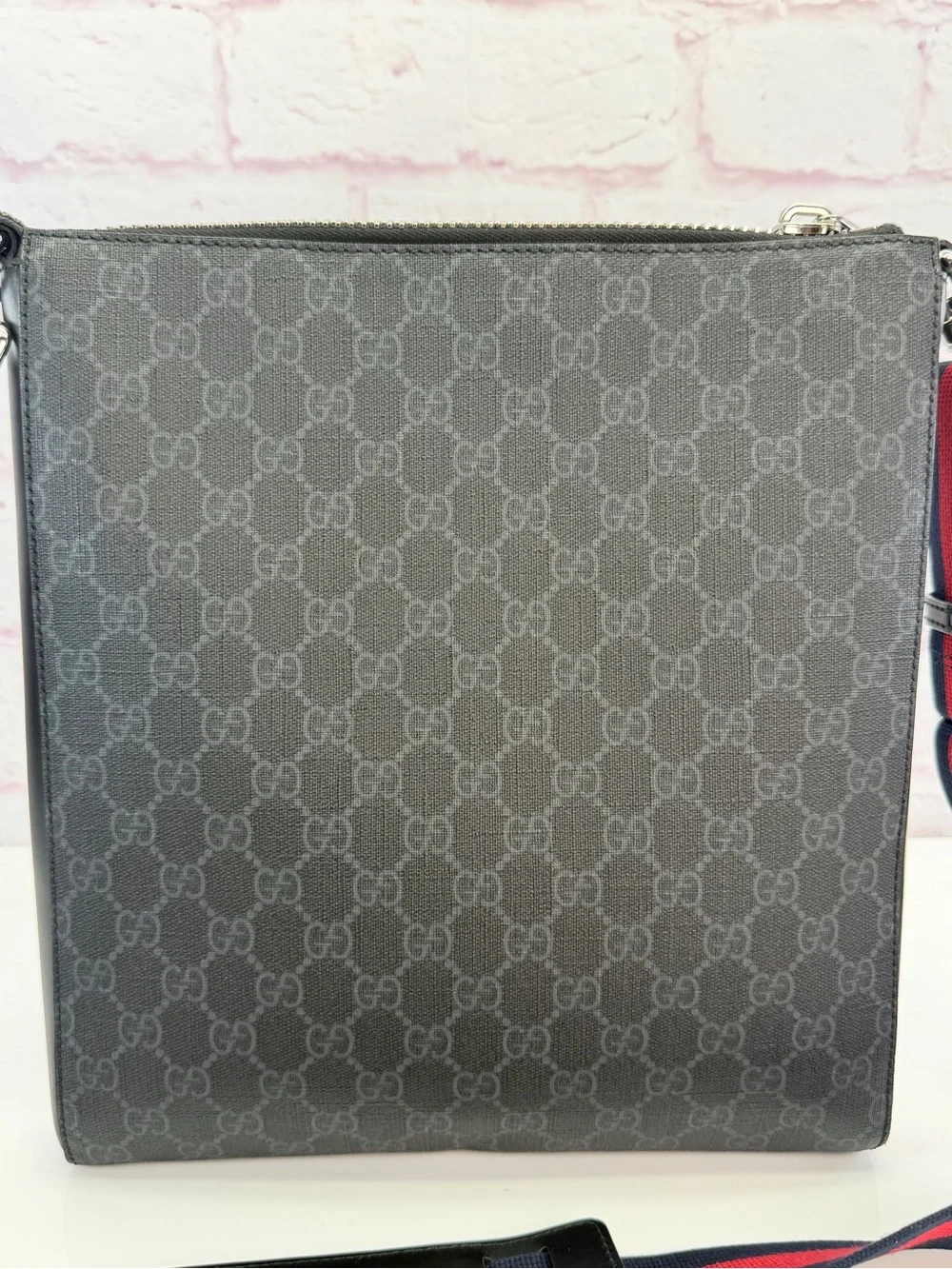 Authentic GUCCI Black GG Supreme Coated Canvas Flat Messenger Bag